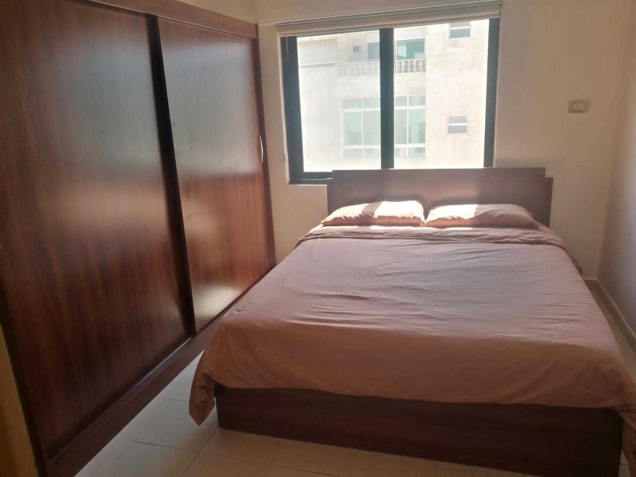 Cozy Dair Ghbar Apartment 암만 외부 사진